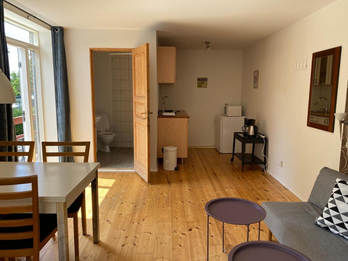 Stort Vaerelse Med Eget Toilet Og Bad Apartment Grasten Ngoại thất bức ảnh